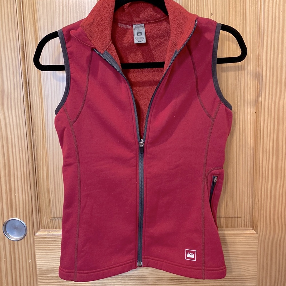 REI Hiking Vest